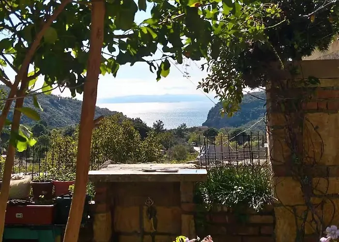 Merve Stone House Assos